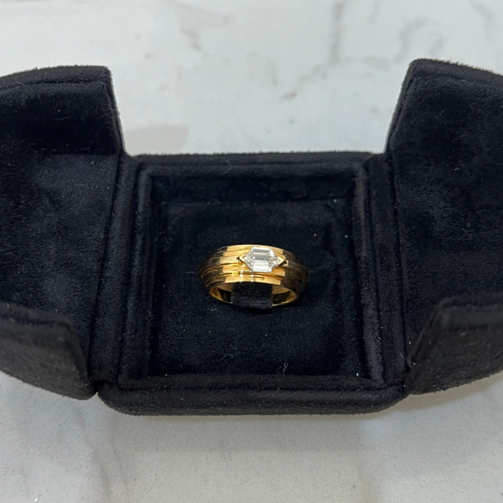 Material Good Gold Band With Hexagonal Diamond Ring, Size 4