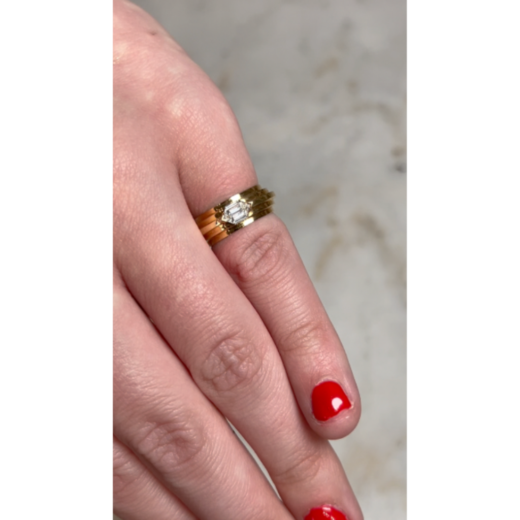 Material Good Gold Band With Hexagonal Diamond Ring, Size 4