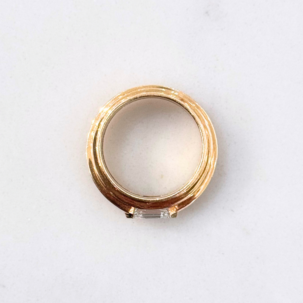 Material Good Gold Band With Hexagonal Diamond Ring Size 4