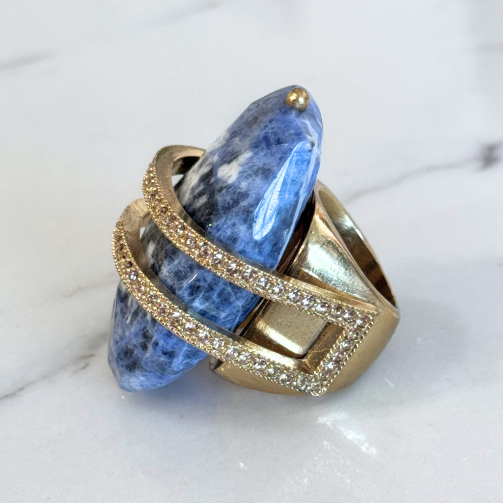 1989-1997 RARE Blue Sodalite Stone Gold Ring (As Is)