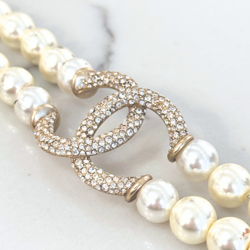 Chanel Pearl CC Choker (As Is)
