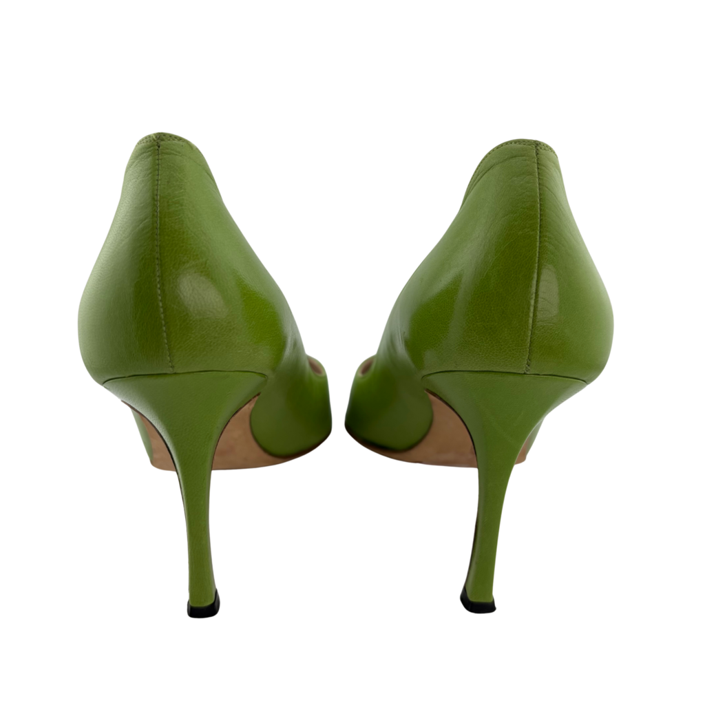 Manolo Blahnik Green Leather BB Pumps, 39.5