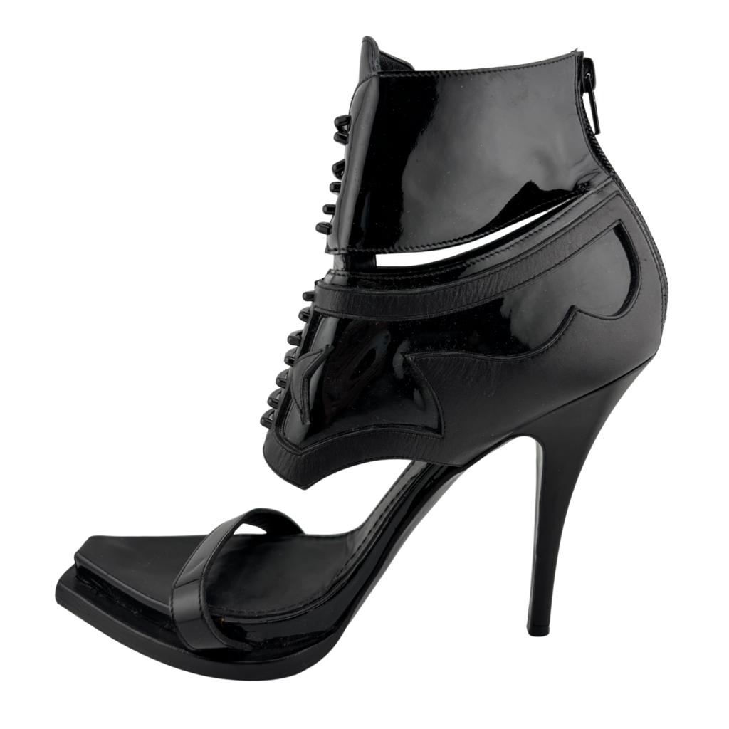 Givenchy 2011-2012 Patent Leather Heels, 40