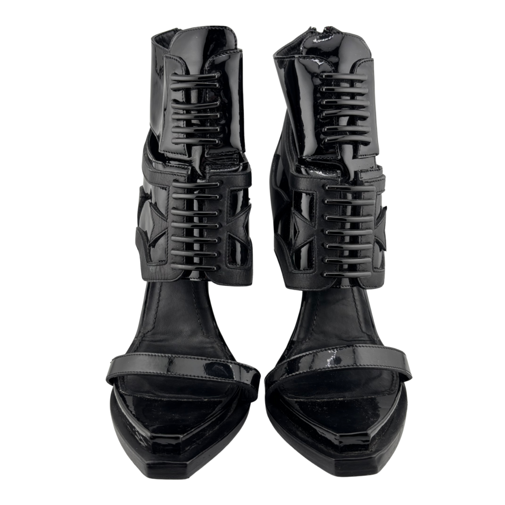 Givenchy 2011-2012 Patent Leather Heels, 40
