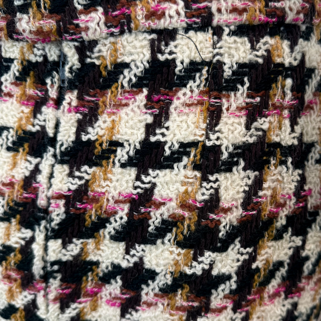 Chanel Boutique 1990s Houndstooth Wool/Silk Tweed Mini Skirt, 40