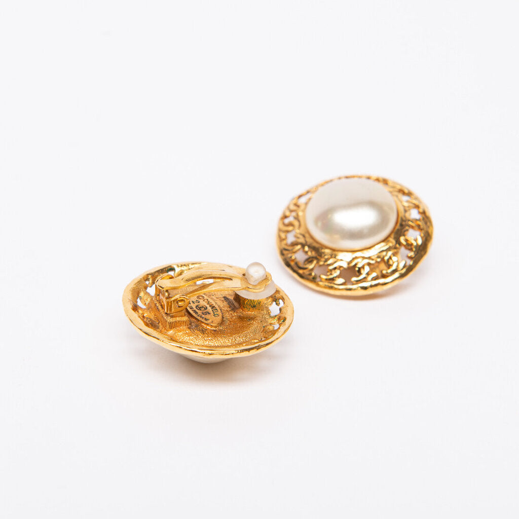 Chanel Collection 25 Gold Tone Faux Pearl Boarder Clip-On Earrings (1986-92)