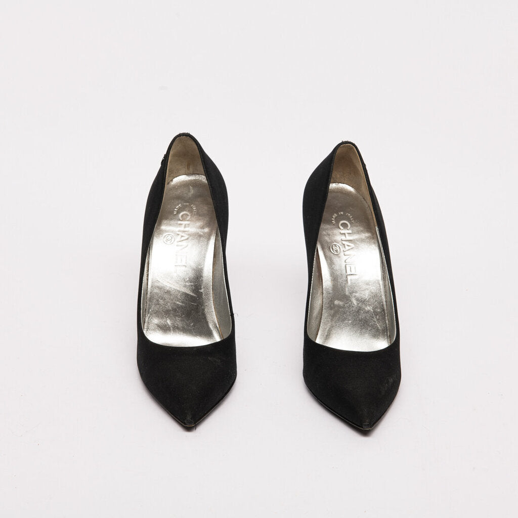 Chanel Black Sewing Needle Pump (2014)