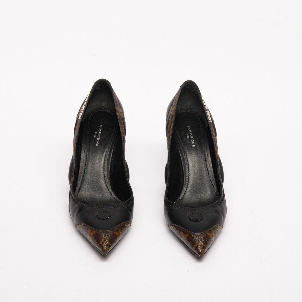 Louis Vuitton Monogram Archlight Pumps