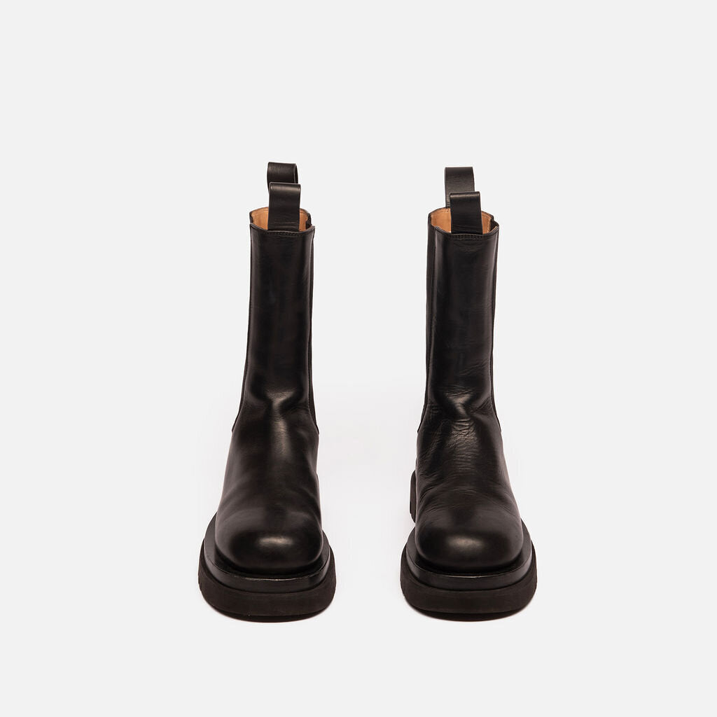 Bottega Veneta Black Leather Chelsea Boot