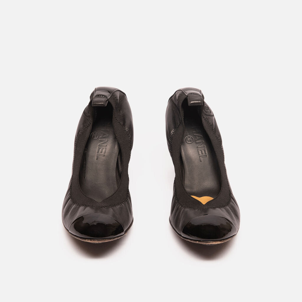 Chanel Black Leather Pumps