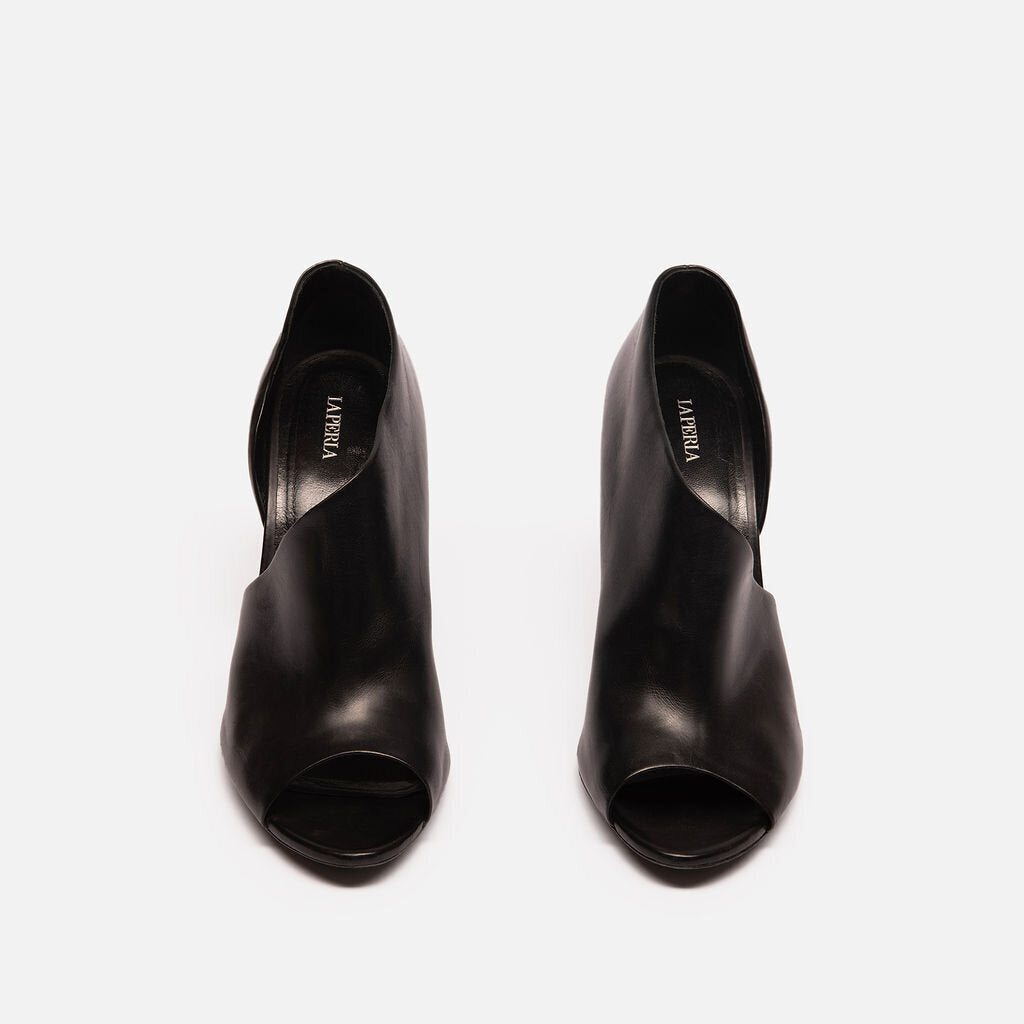 La Perla Black Leather Pumps (as is - left insole)