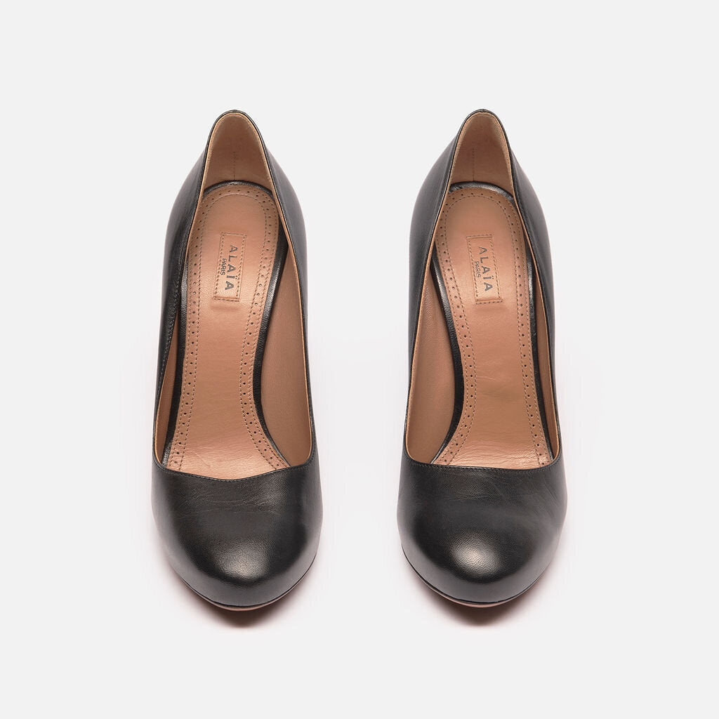 Alaia Black Leather Pumps
