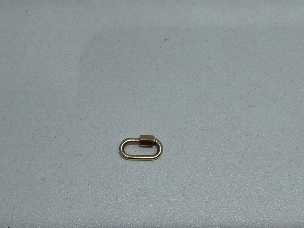 Marla AAron yg Baby Lock