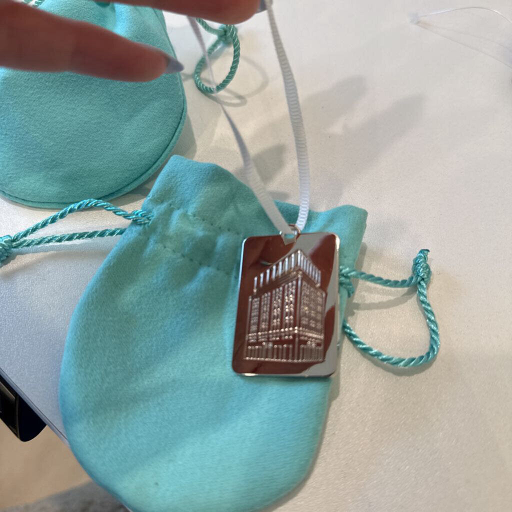 Tiffany & Co Siver Tag "The Land Mark