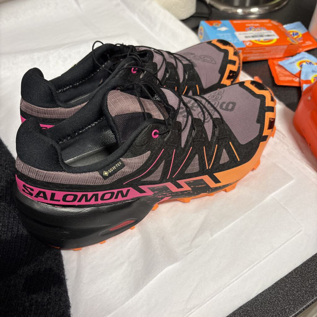 Black/Purple/Orange Gortex Tennis Shoes (9.5)