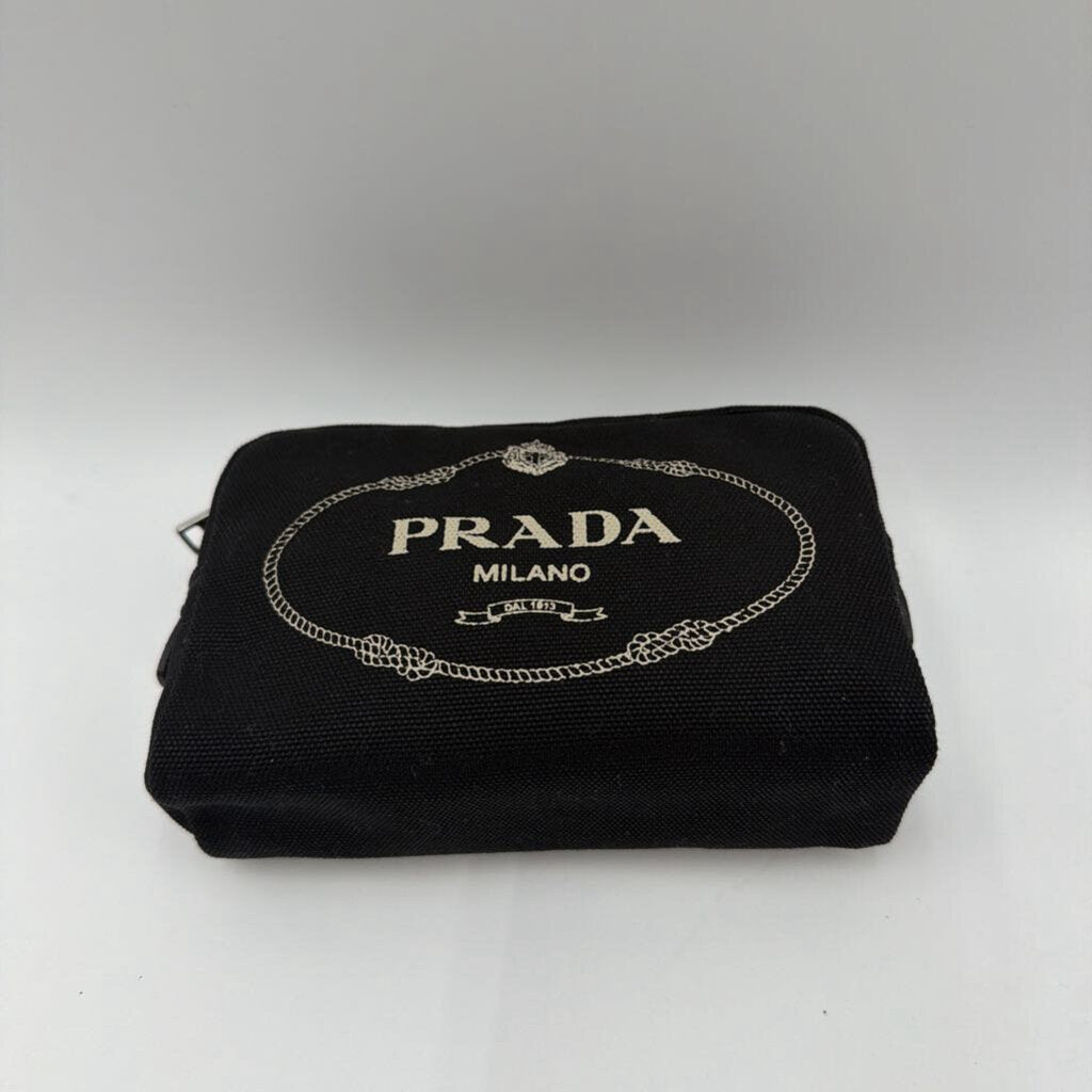 Black Canvas Canapa Pouch
