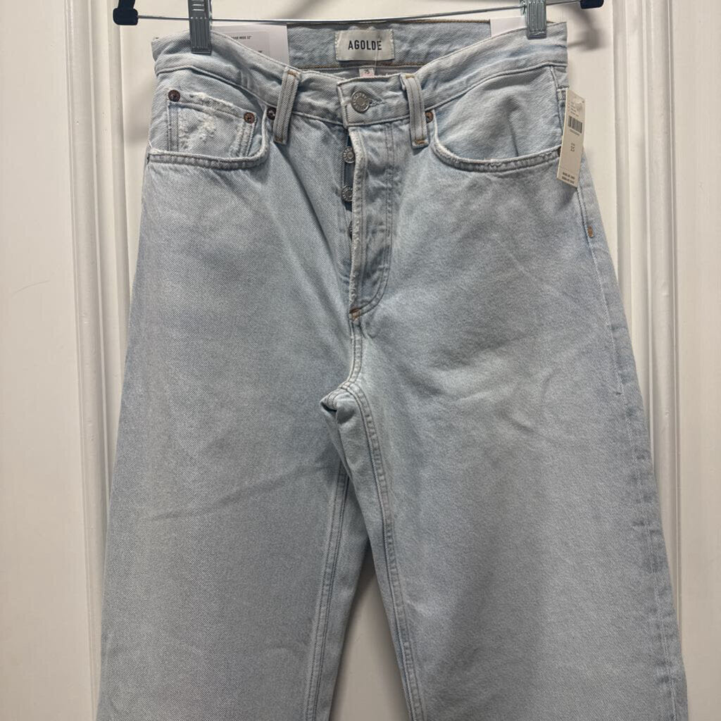 Light Wash Straight Leg Pant (NWT)