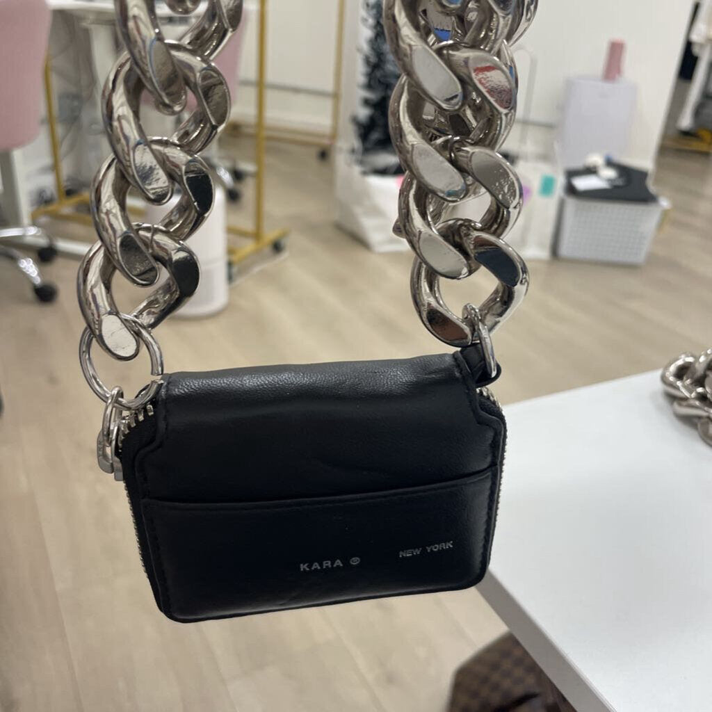 Black Mini Bike Wallet On Chain (est 350)