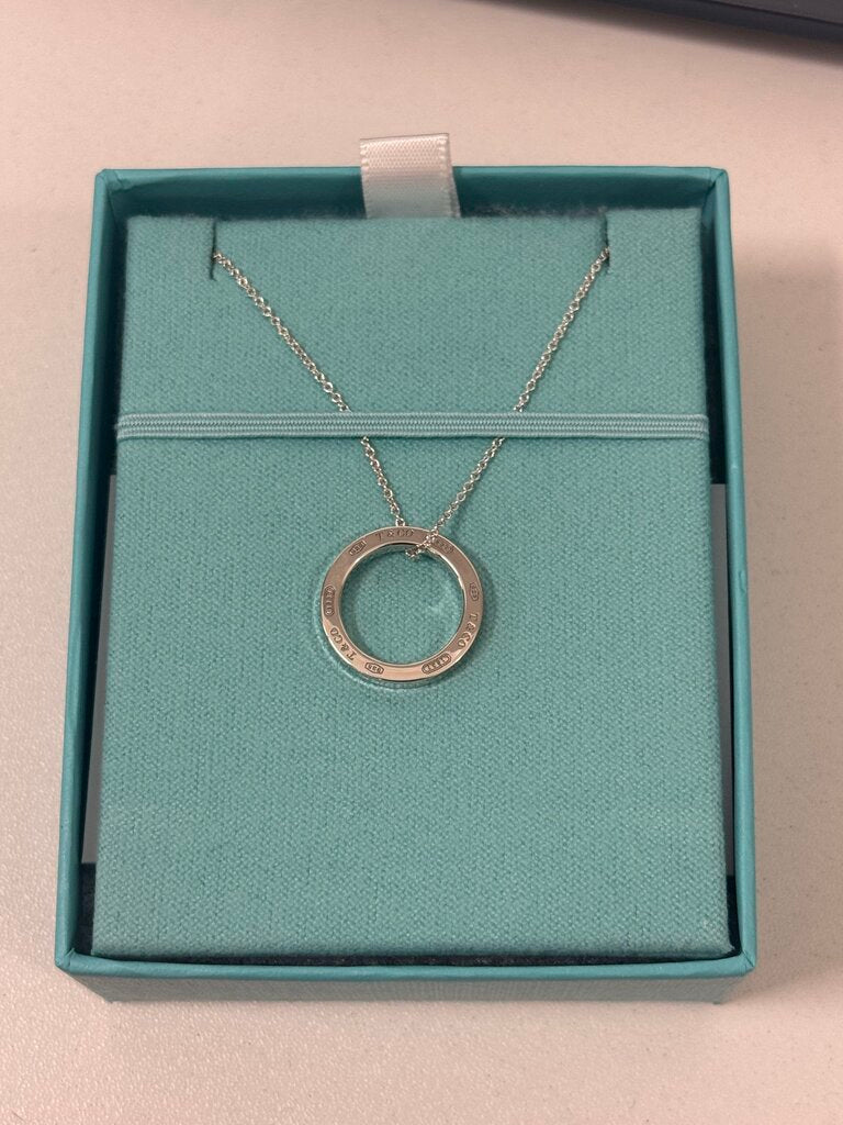 Sterling Silver 1837 Circle Pendant w/ Box
