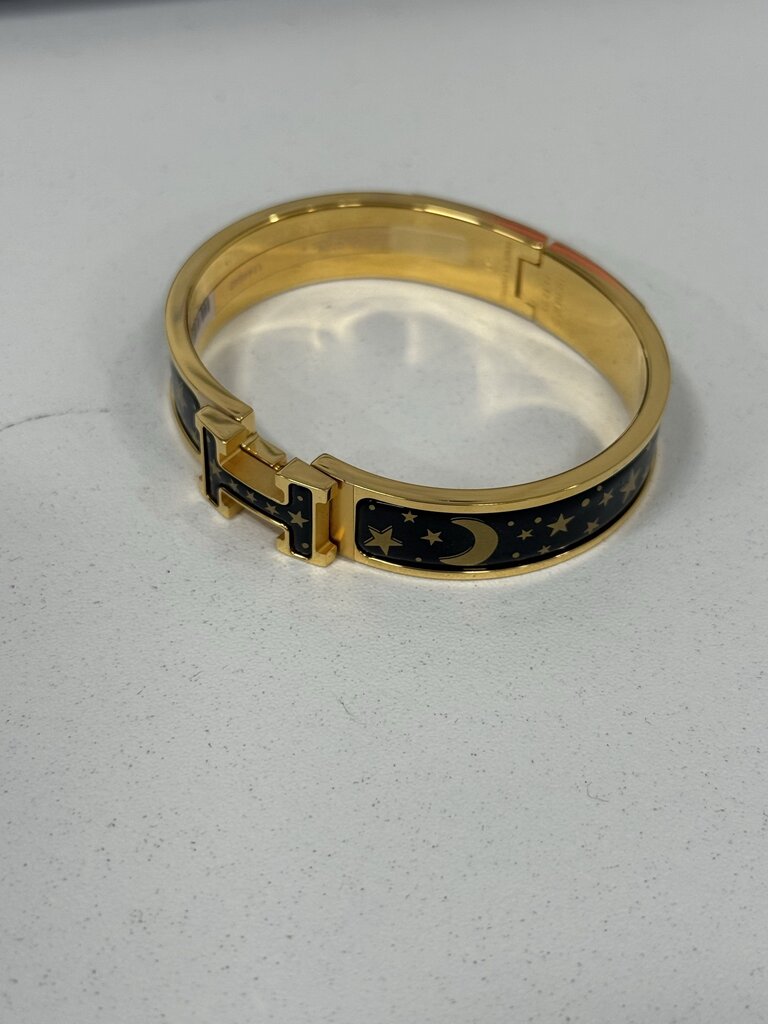 Gold Tone Black Enamel Clic H "Gloria Soli" Bracelet