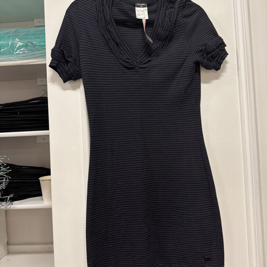 Navy/Black Stripe Rayon/Cotton/Nylon Scalloped V Neck Dress