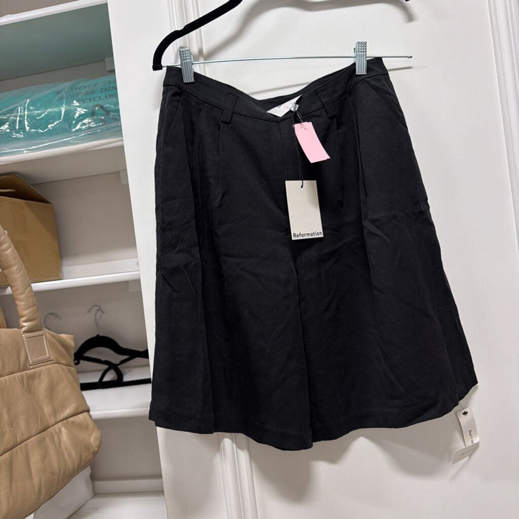 Black Tencel Drew Short (NWT148)