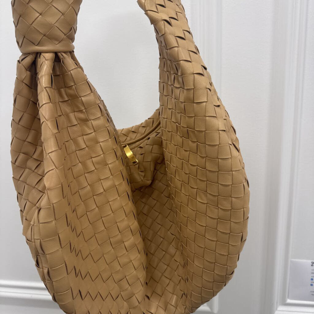 Beige Intrecciato Leather Large Jodie Handbag