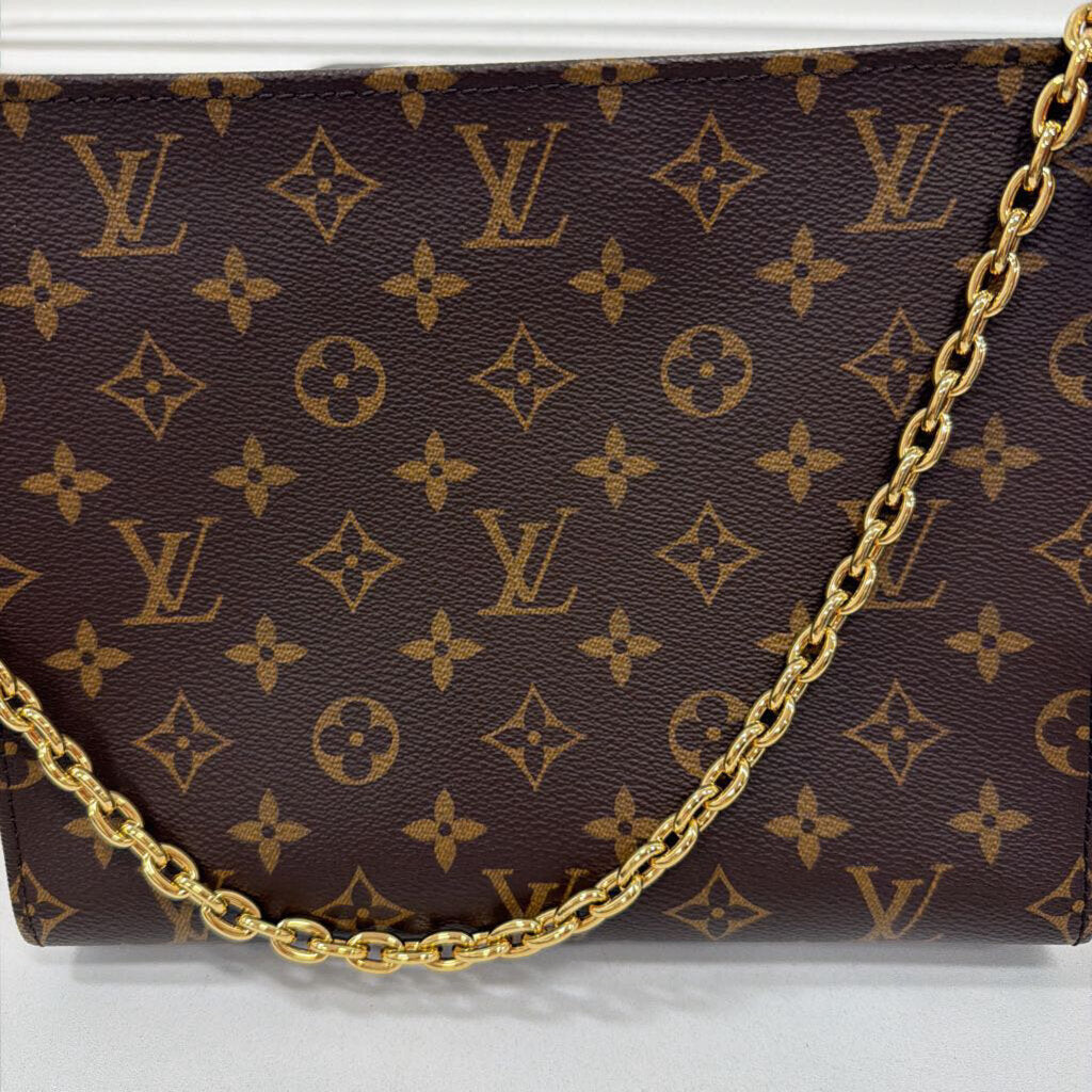 Brown Monogram Pochette Toilette 26