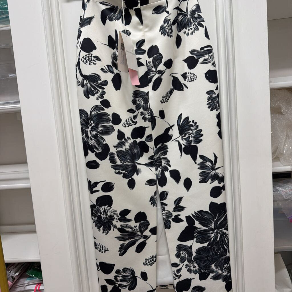 White/Black Floral Poly Satin Pencil Skirt (NWT 1065)