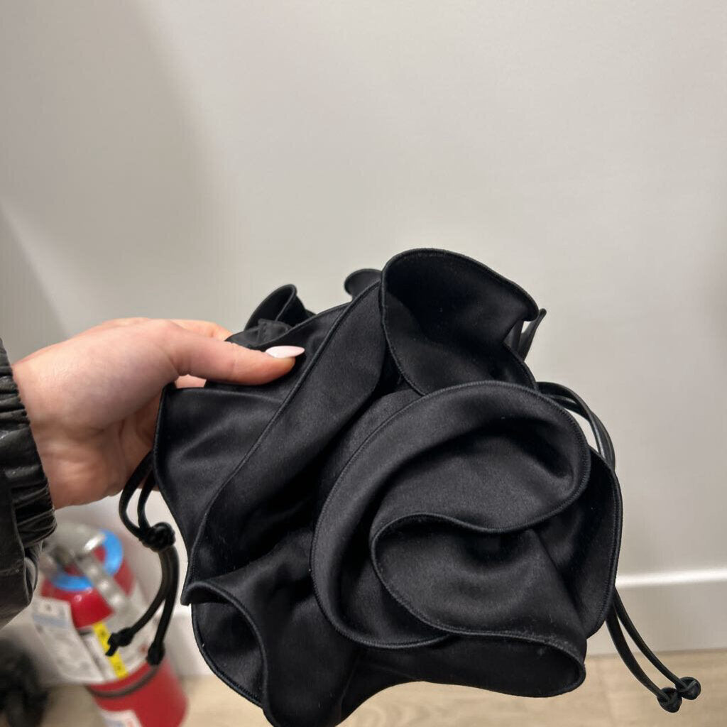 Black Satin Flower Bucket Bag(est 2400)