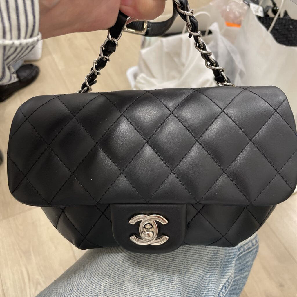 Black Quilted Waist Bag