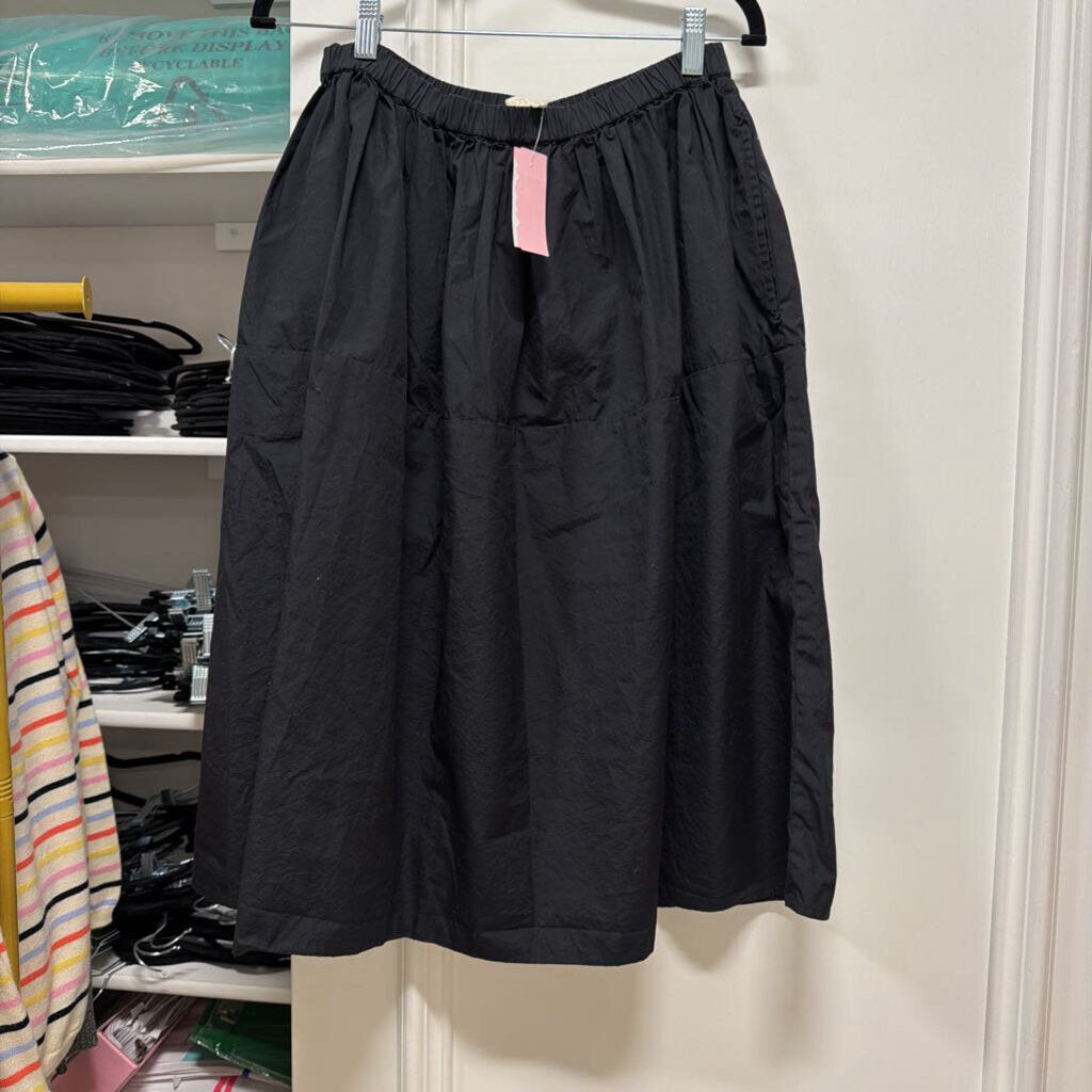 Black Cotton Elastic Waist Skirt