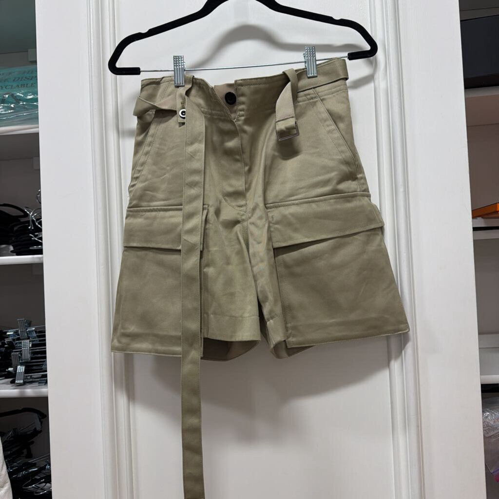 Khaki Cargo Pockets Cotton Shorts