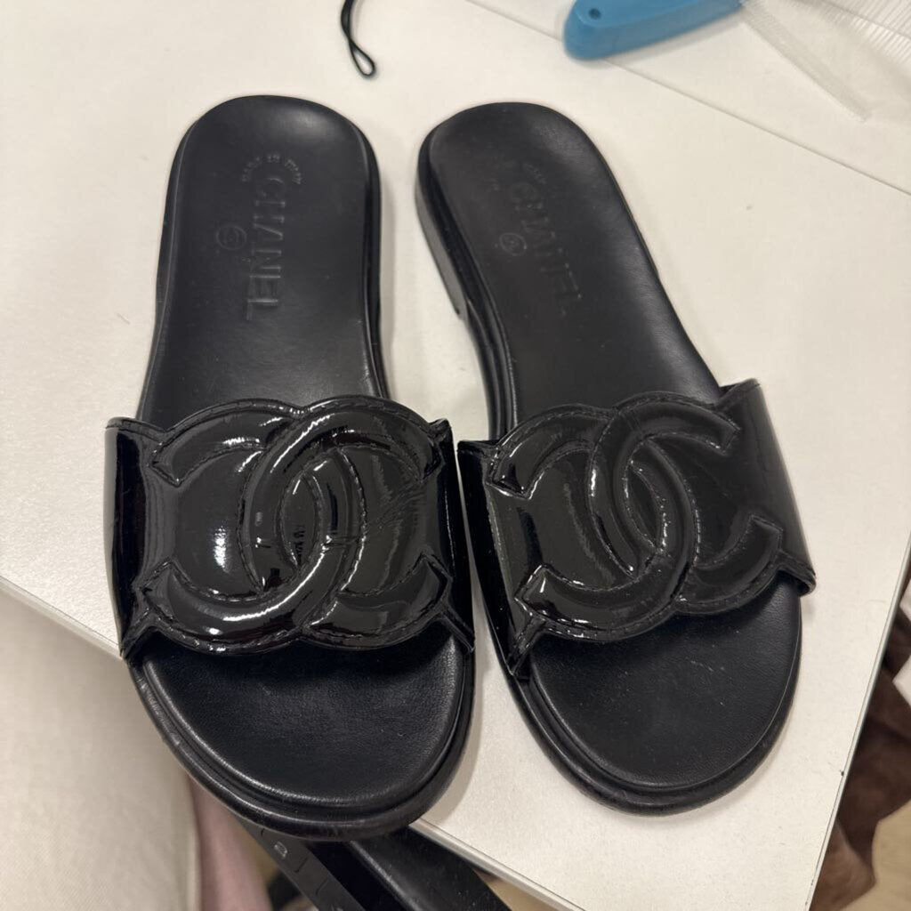Black Patent CC Flat Slides