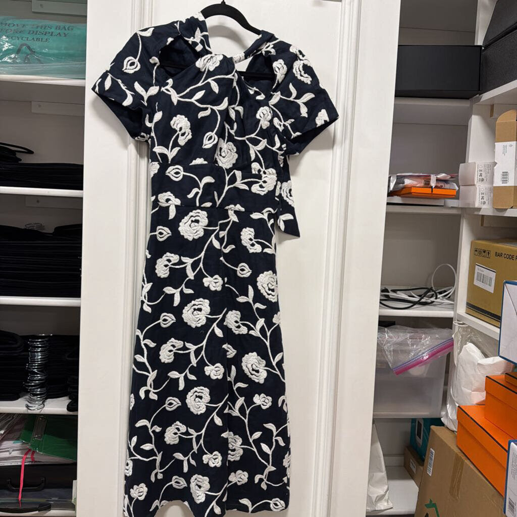 Navy/White Linen/Cotton Embroidered Dress (NWT920)