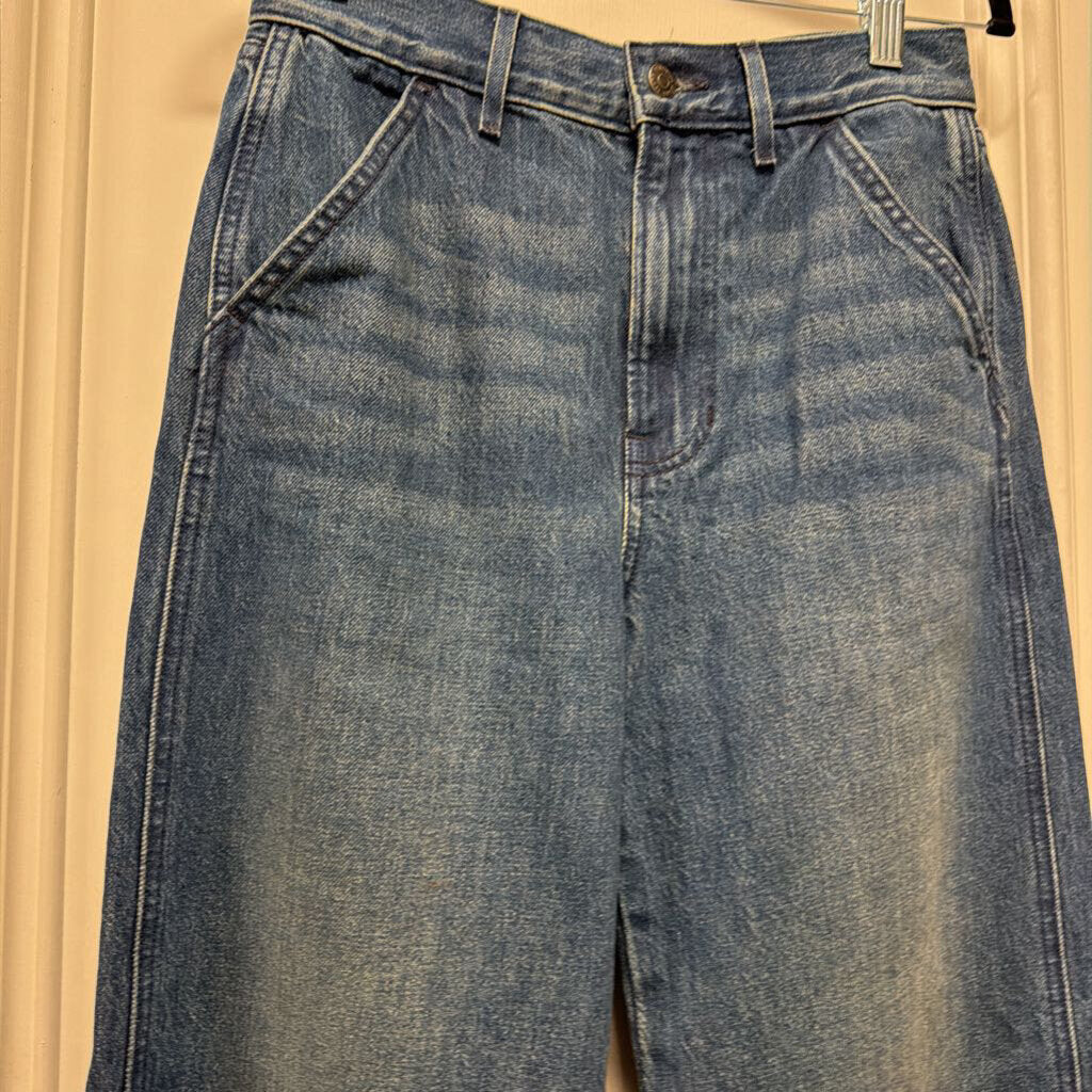 Relaxed Wide Leg High Rise Jean