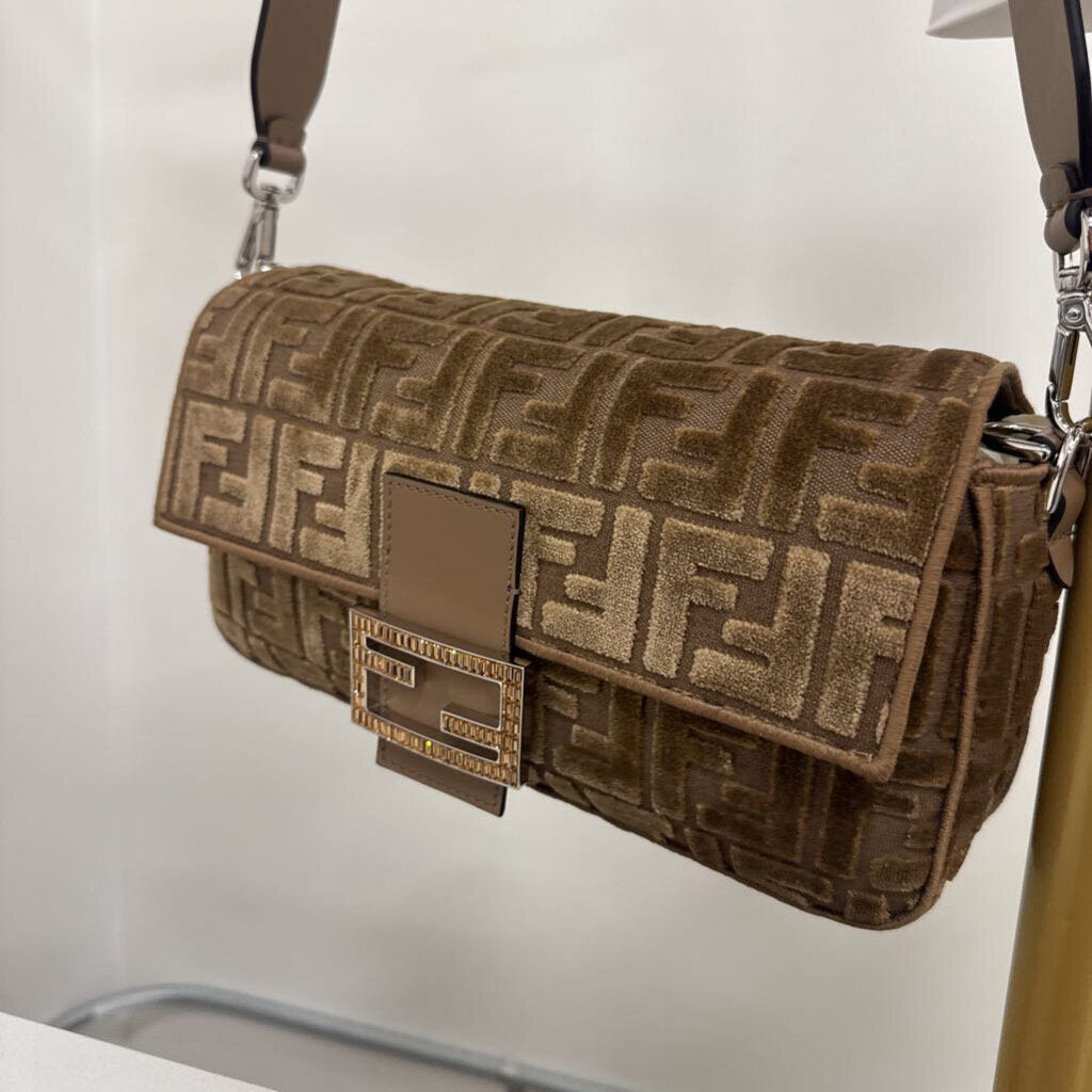 Lt Brown Velvet Jaquard FF Crystal Baguette (est 3250)
