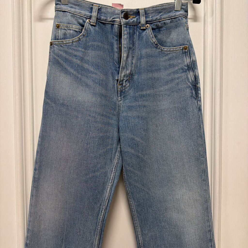 Light Wash High Rise Staight Leg Jeans