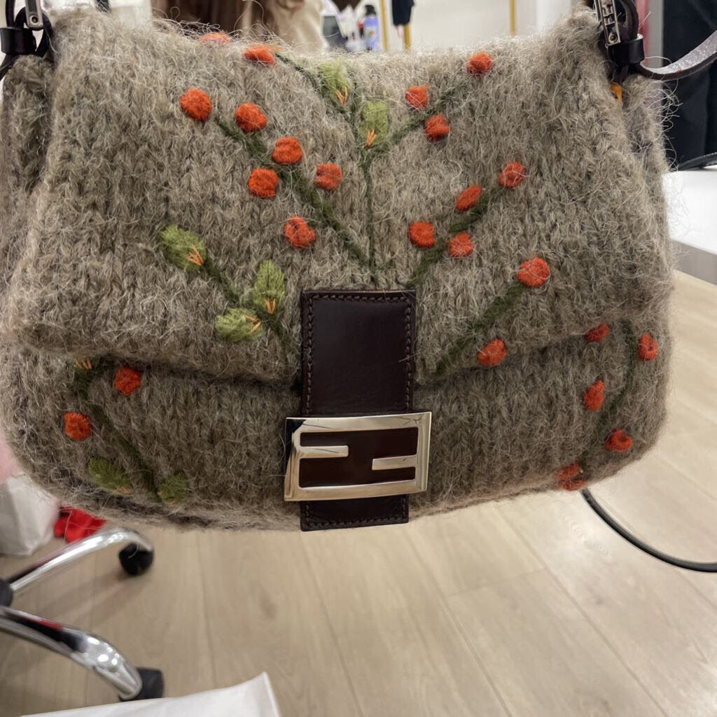 Wool Embroidered Floral Mamma Baguette
