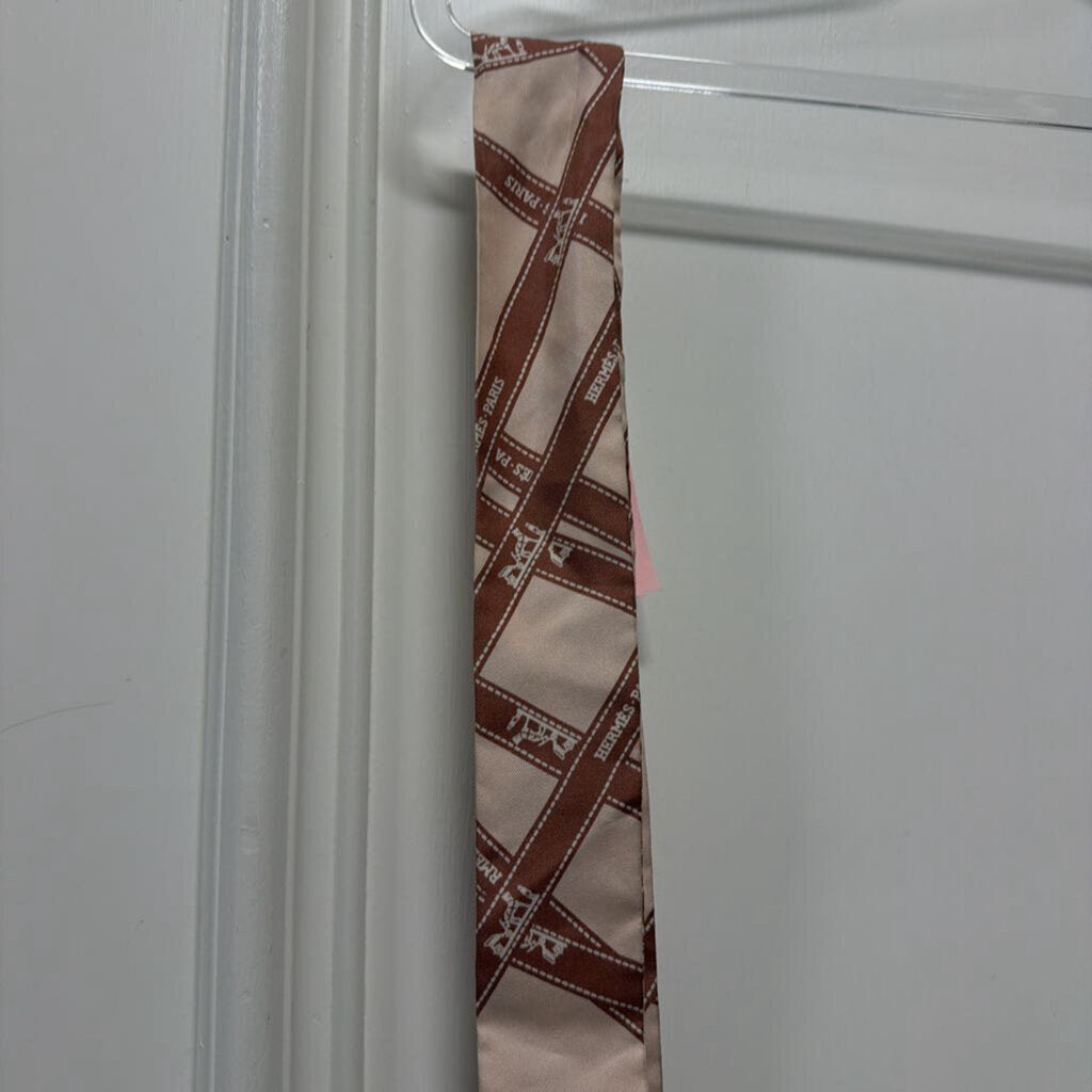 Creme Logo Silk Twilly (as is stains)