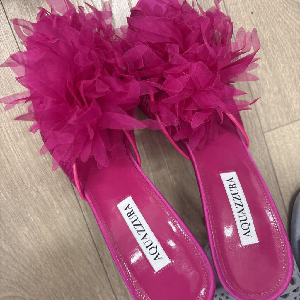 Pink Satin Flower Applique Heels (R. 1300)