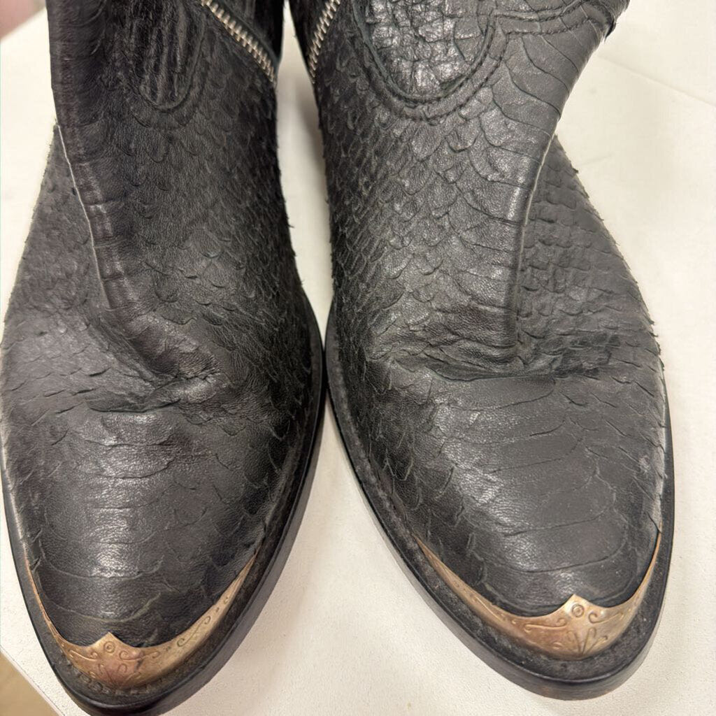 Black Snake Skin Ankle Boot, 39