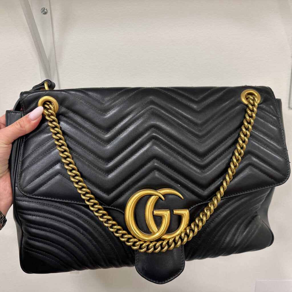 Black GG Marmont Shoulder Bag