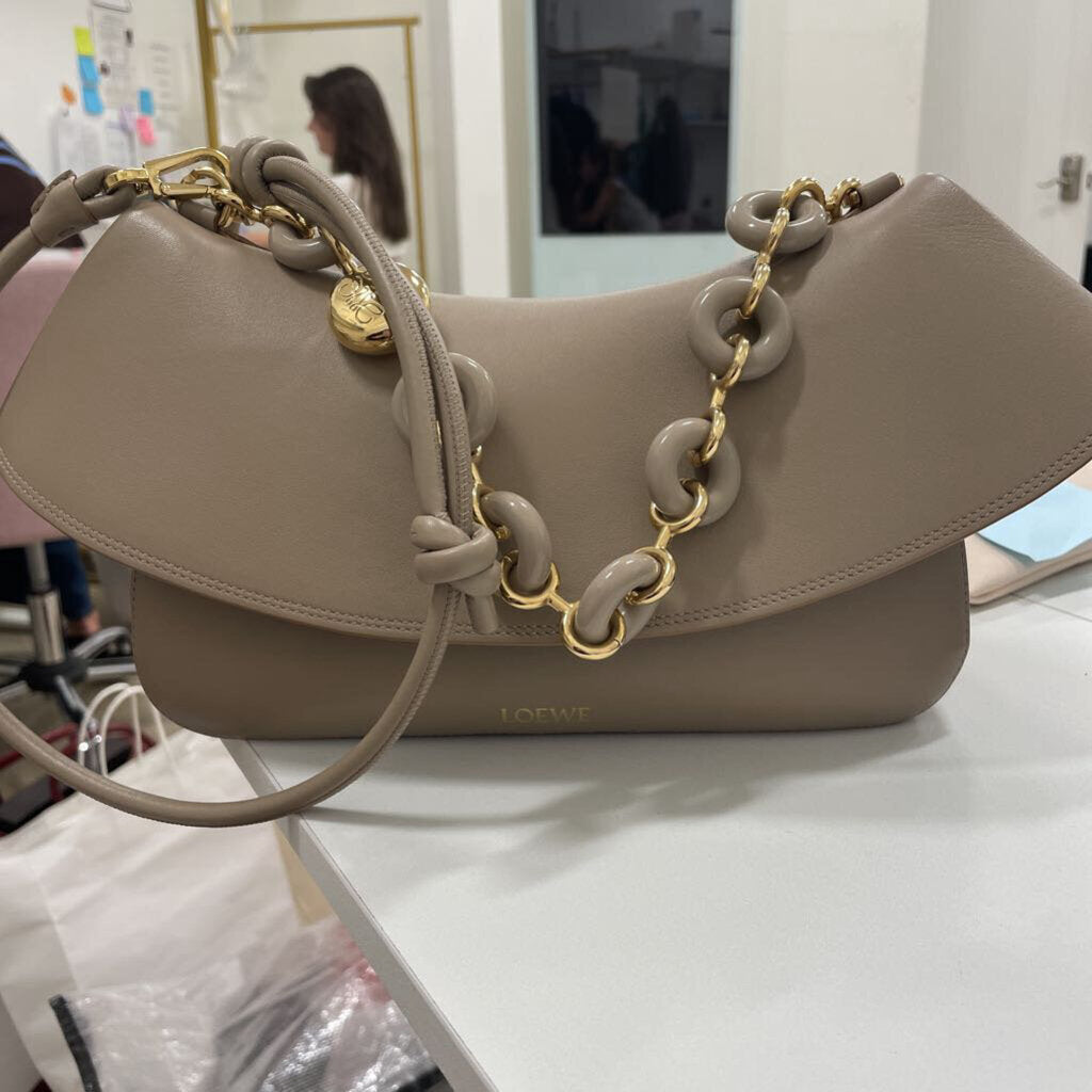 Sand Ola Chain Medium Leather Shoulder Bag (3250)