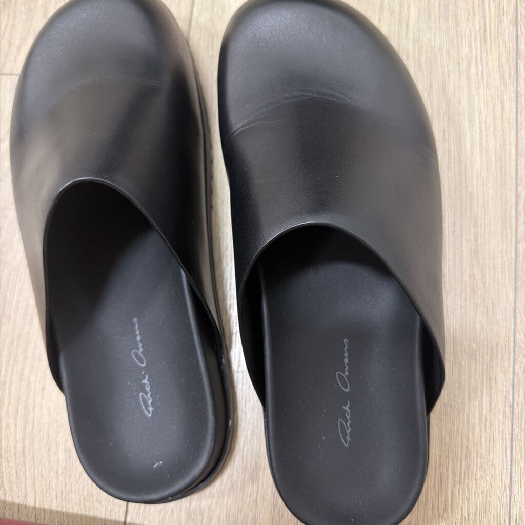 Rick Owens Black Leather Backless Clogs