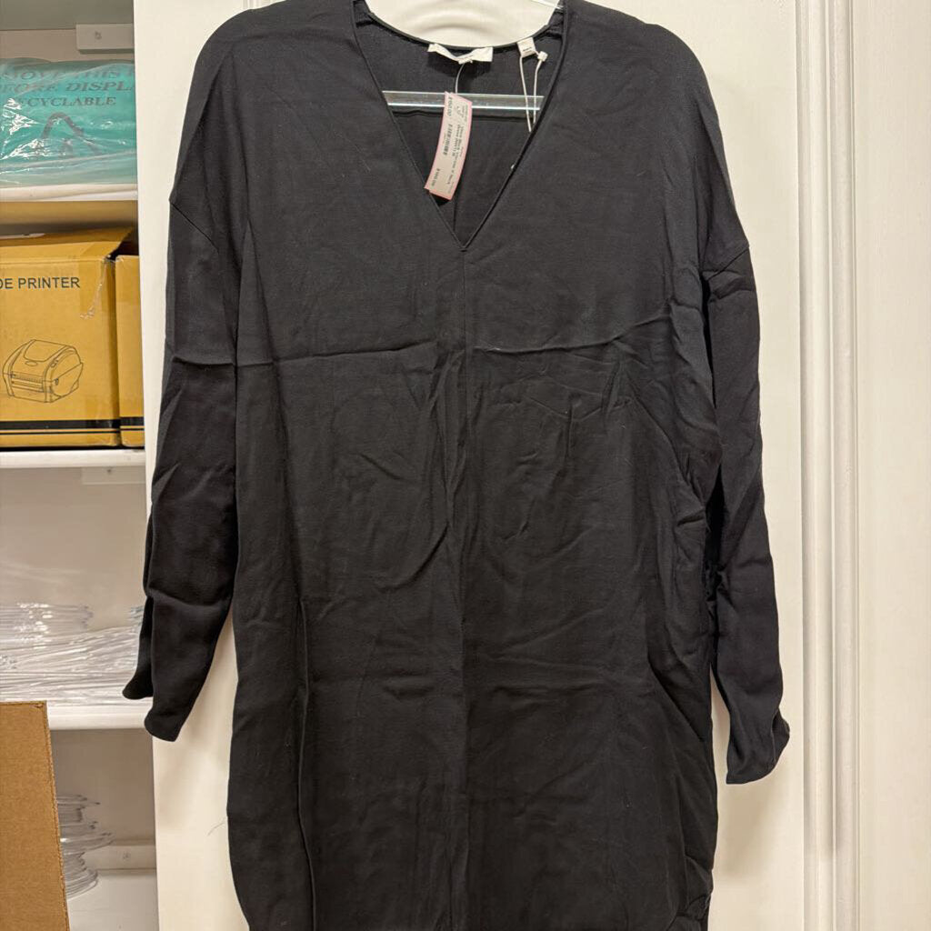 Black Viscose V Neck Dress (NWT)