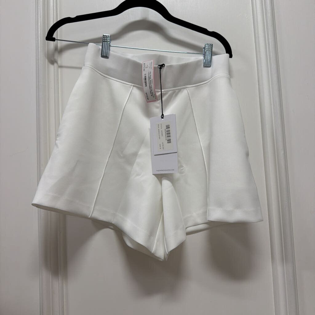 White Pull On Shorts Lyocell/Elastane(NWT350)