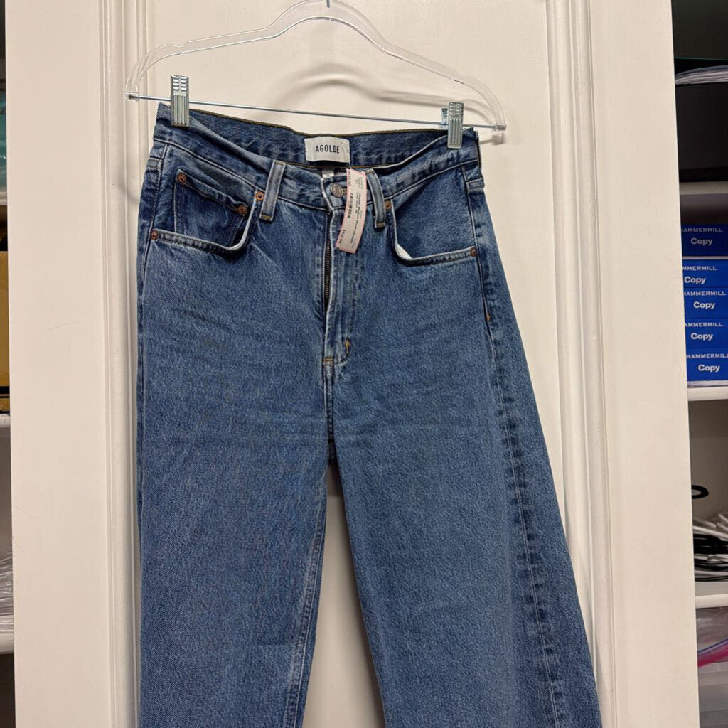 Medium Wash Straight Leg Jean