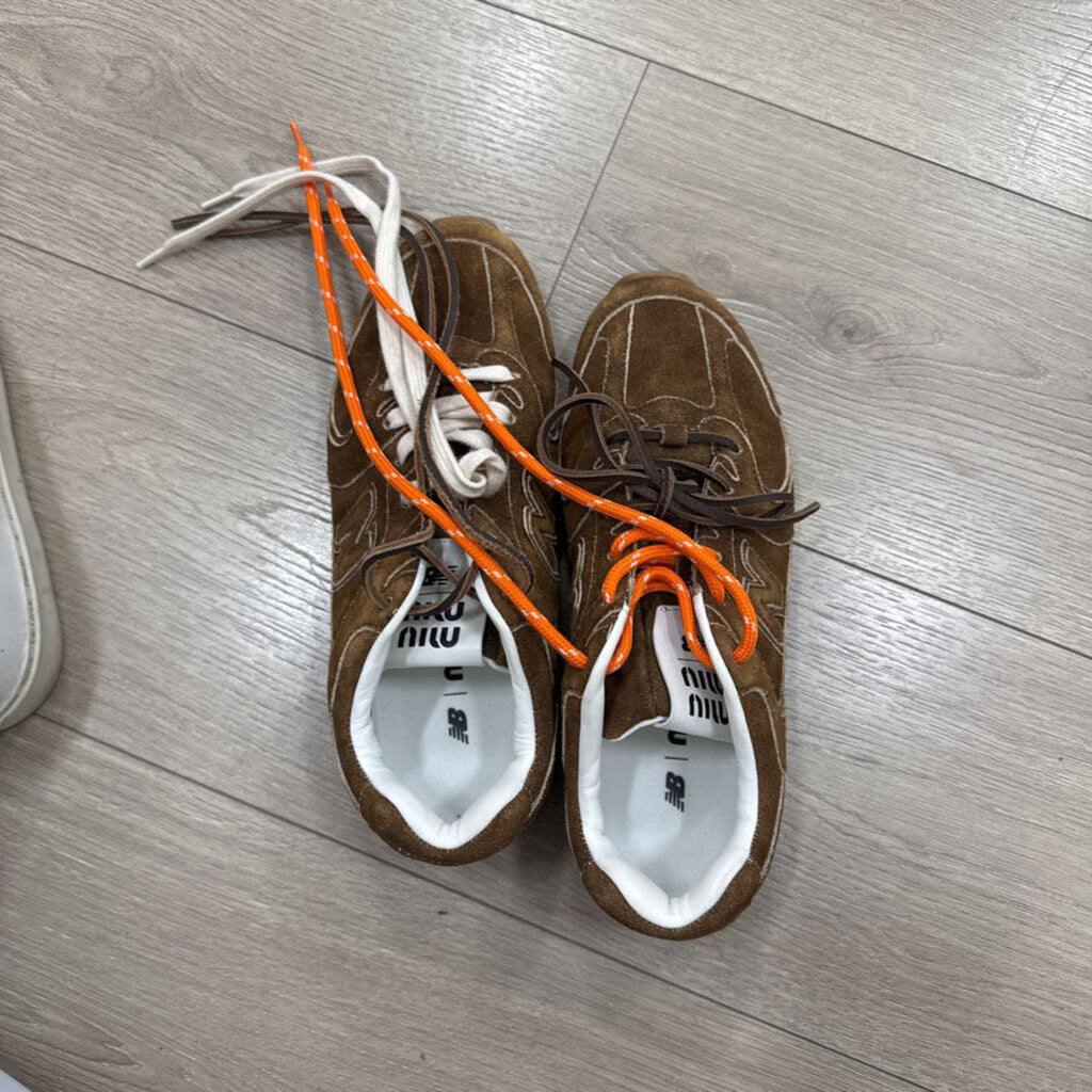 Brown Suede 530 Sneaker
