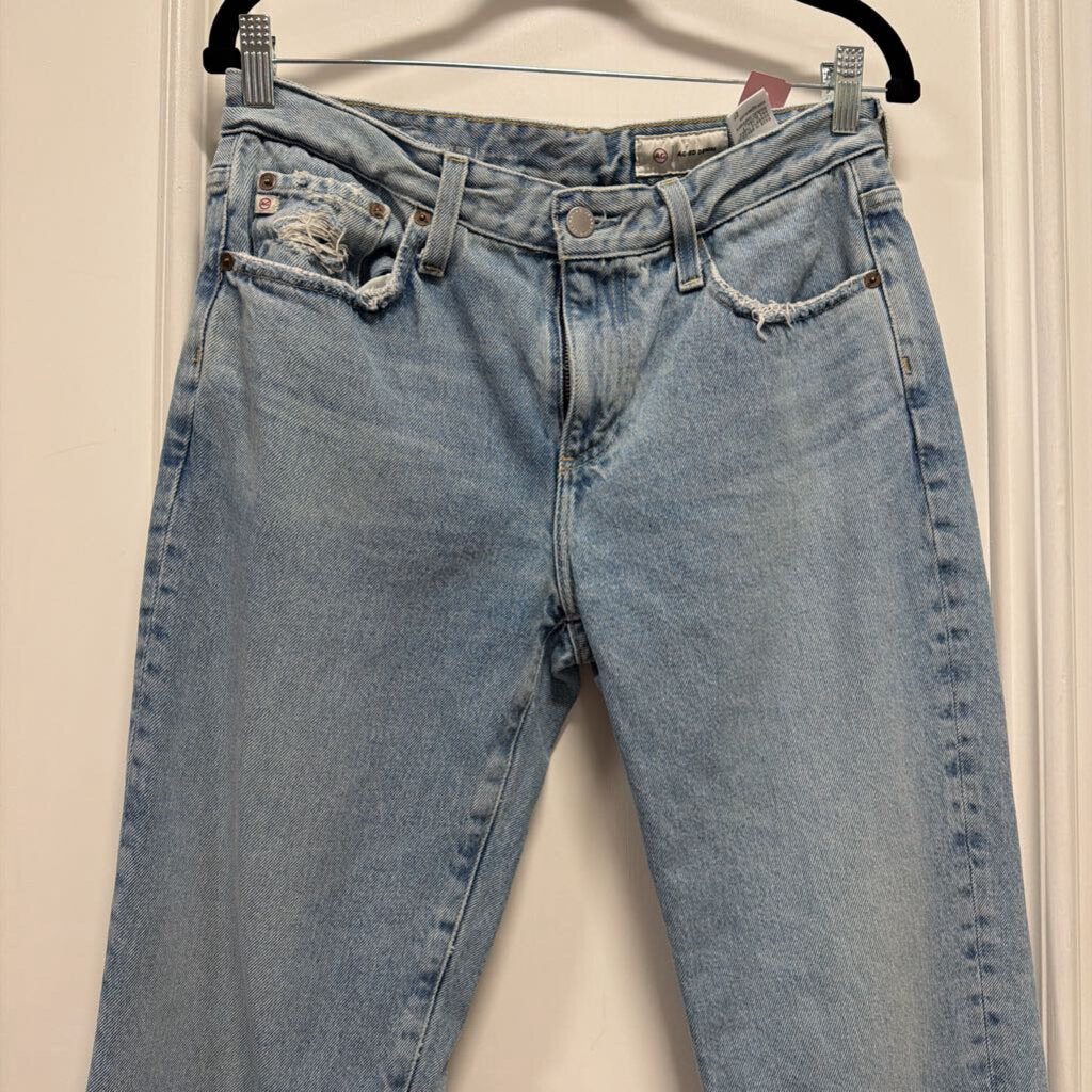 Light Wash Straight Leg Jean